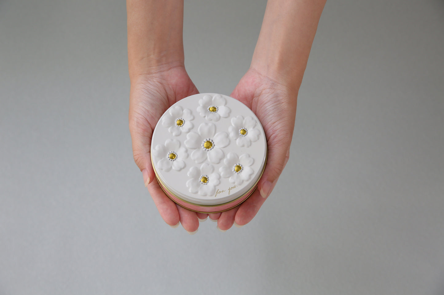 スノーボール&アイシングクッキー・お花缶(ピンク・青)